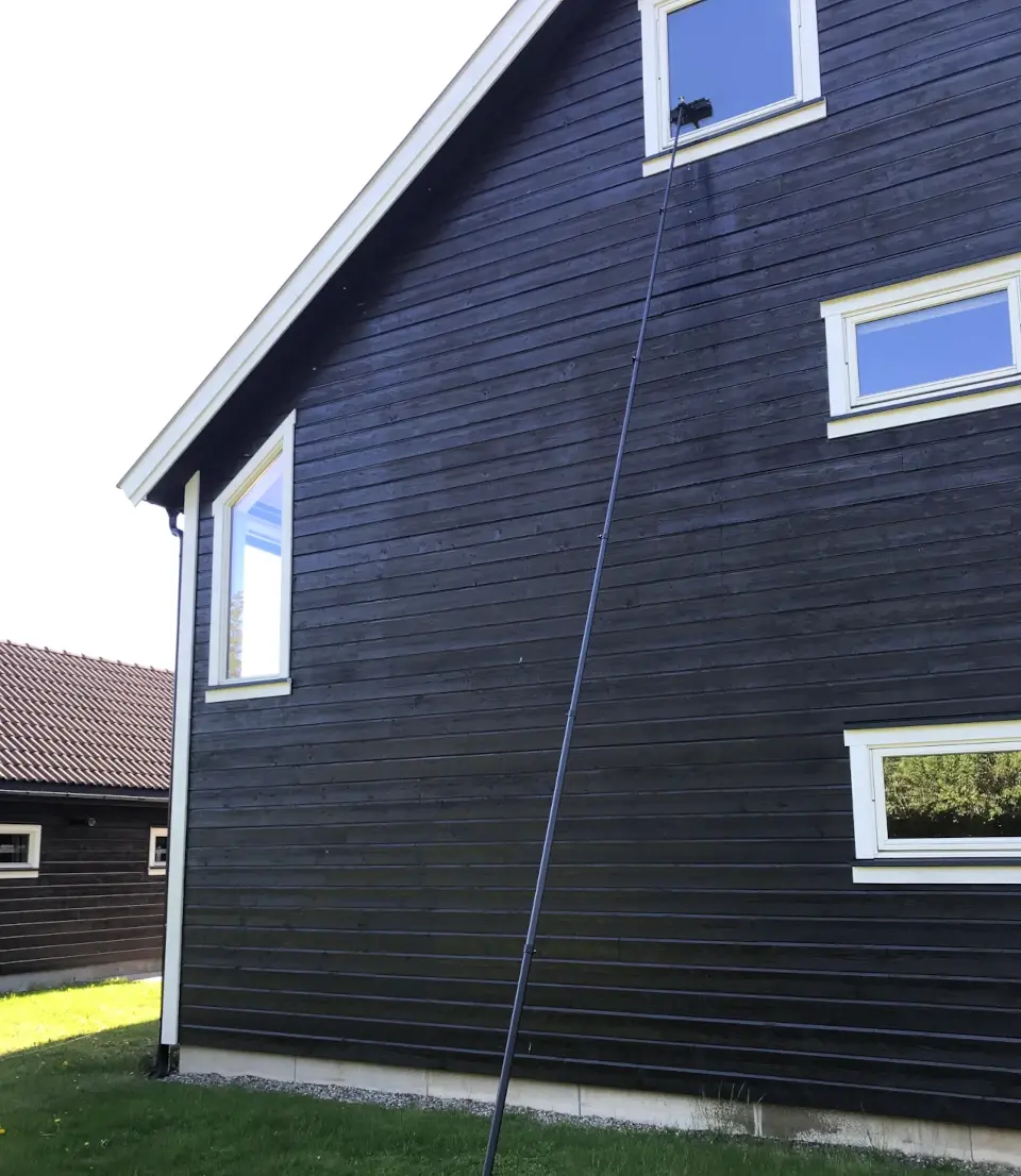 vask av vinduer og husfasader